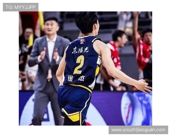 杜锋领航新时代篮球风云 从球场到教练席再创辉煌传奇