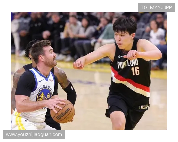 2021年NBA精彩对决开拓者与黄蜂的激烈较量回顾与分析