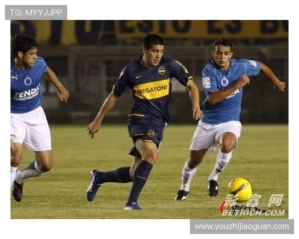 博卡青年与克鲁赛罗激战正酣谁能在这场对决中笑到最后