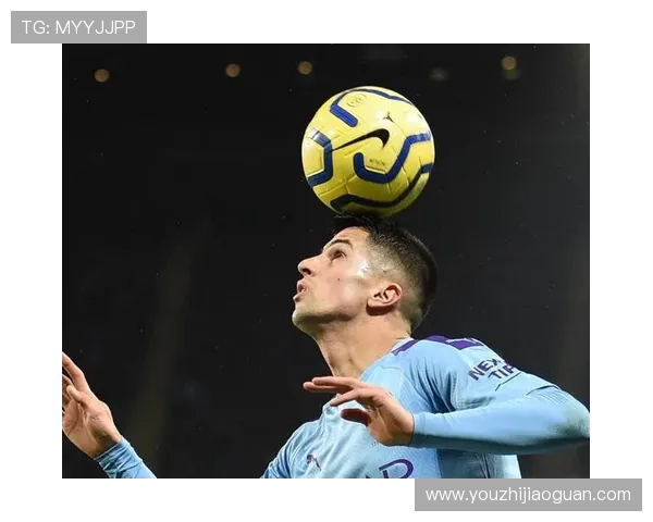 坎塞洛：从边后卫到全能球员的华丽蜕变与未来展望